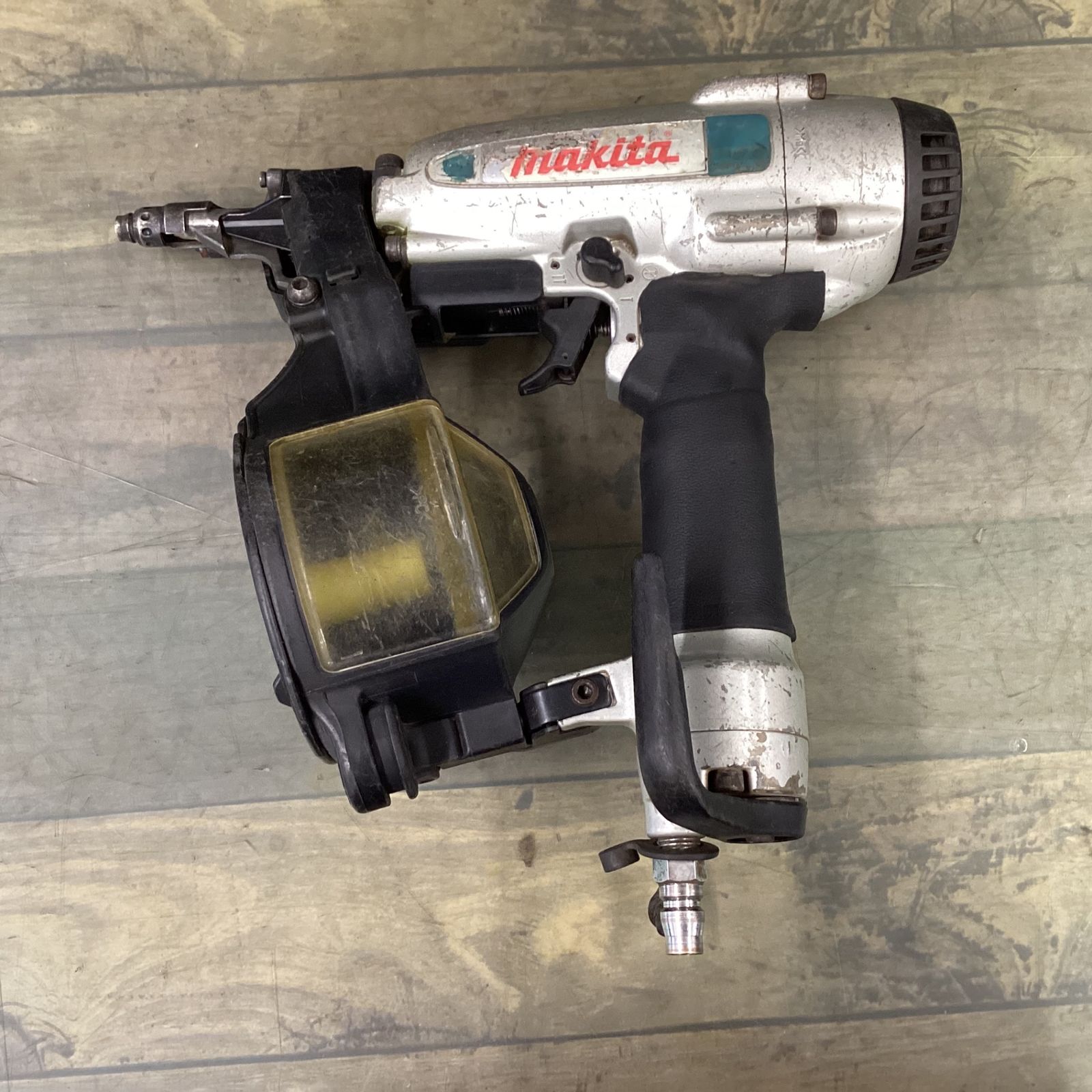 マキタ(makita) 50mm 常圧エア釘打 AN504A 東大和店