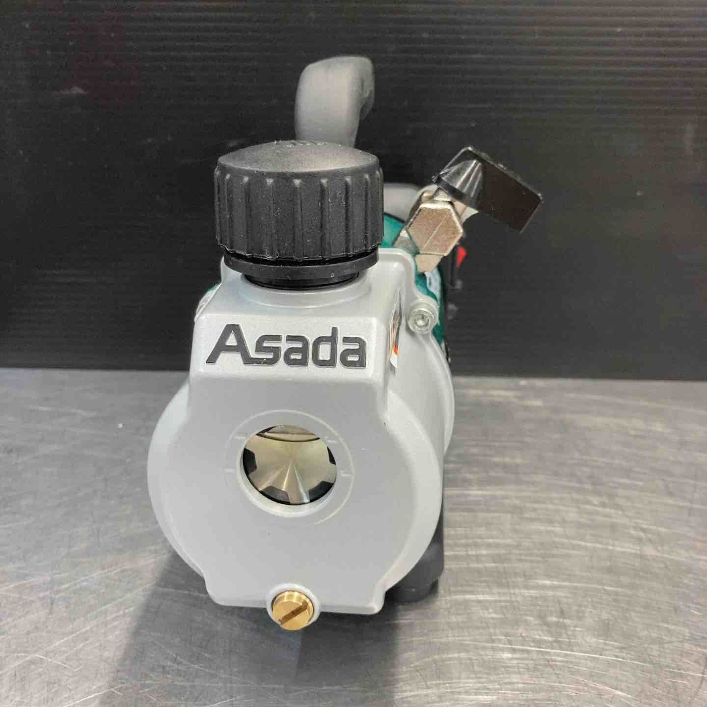中古美品】 アサダ(ASADA) 18V コードレス真空ポンプ 1.5CFM-B