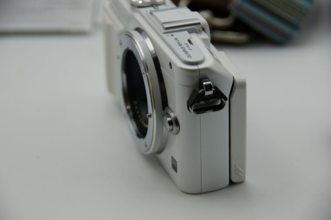 9012 美品 OLYMPUS PEN Lite E-PL6 おまけ色々