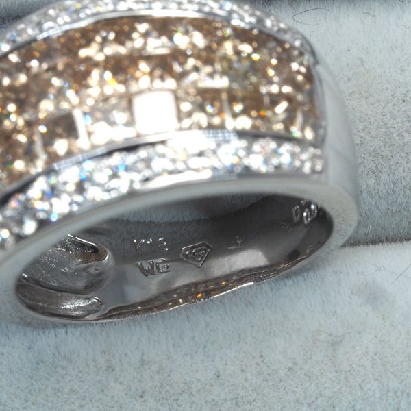 レ・エッセンシャル リング ブラウン&クリア ダイヤ ダイヤモンド 3.60  