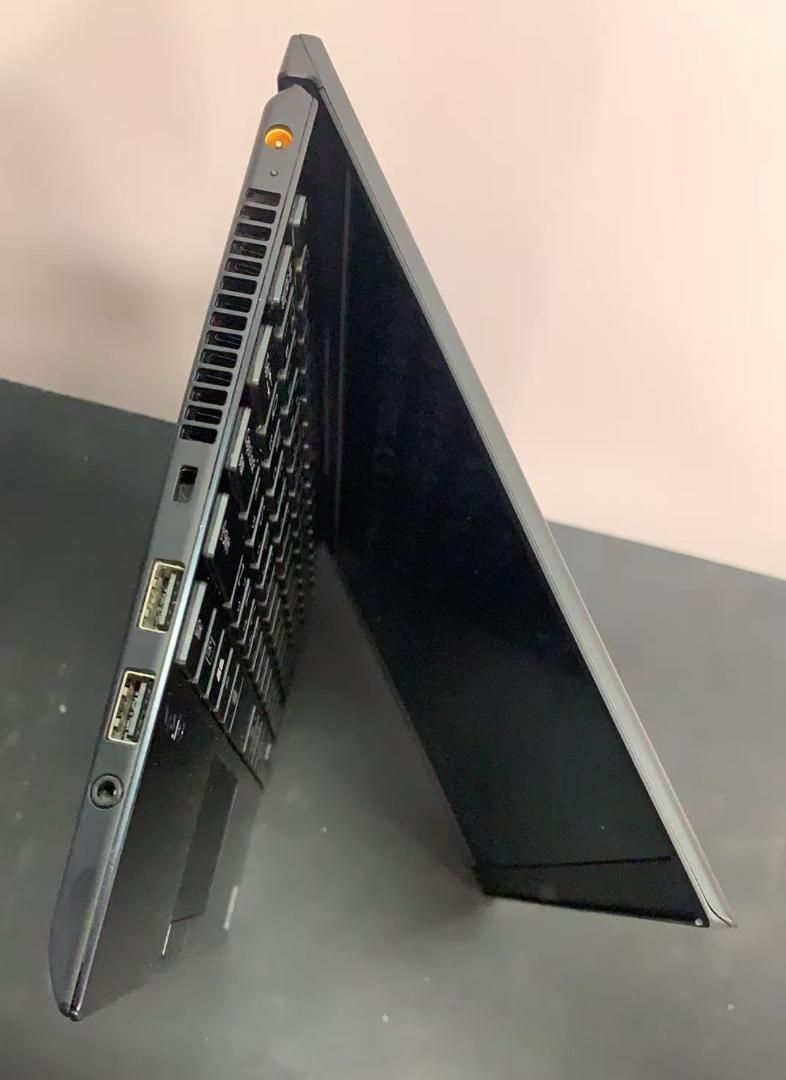 VAIOノートパソコン 【超軽量薄型モデル 持ち運び便利 13.3インチ NEC