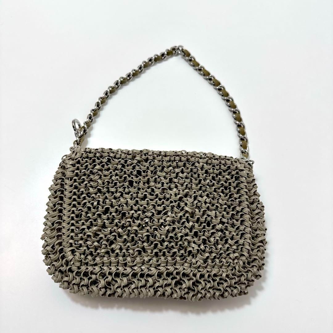 チェーンショルダー