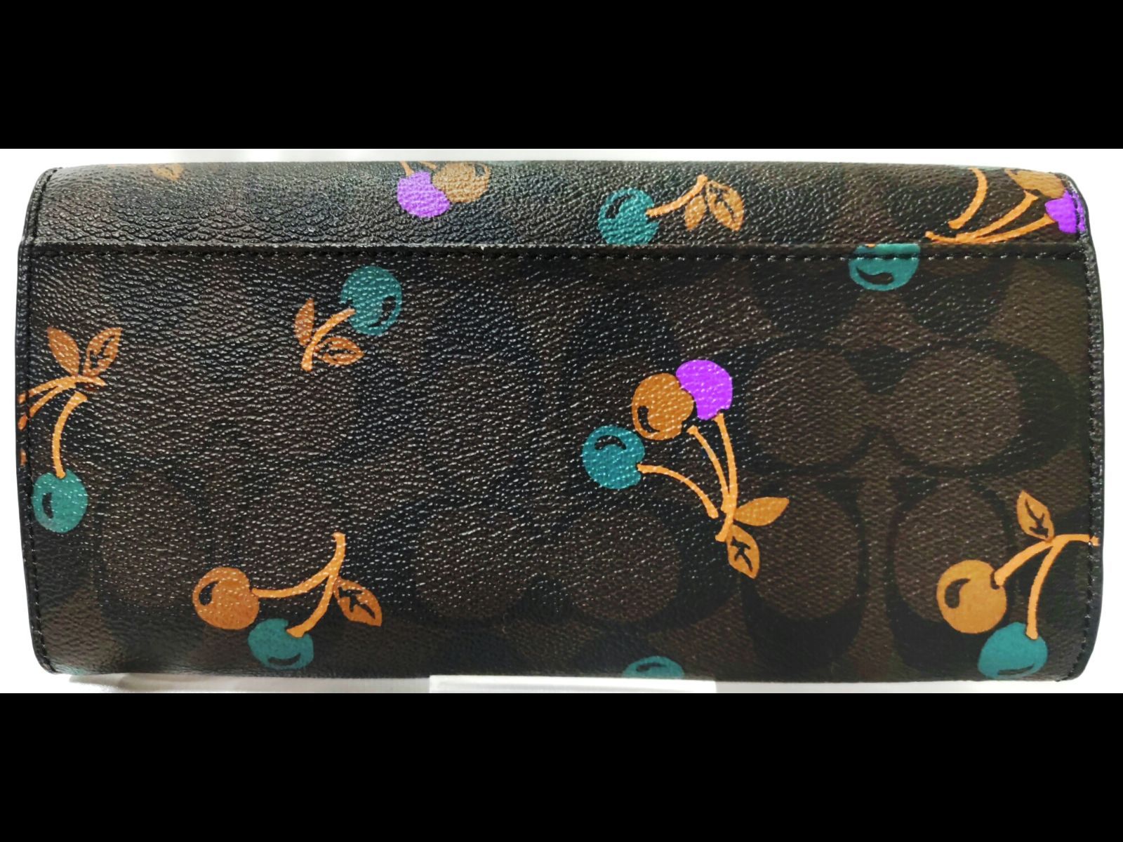 COACH コーチ 長財布シグネチャー、チェリー柄　F31562