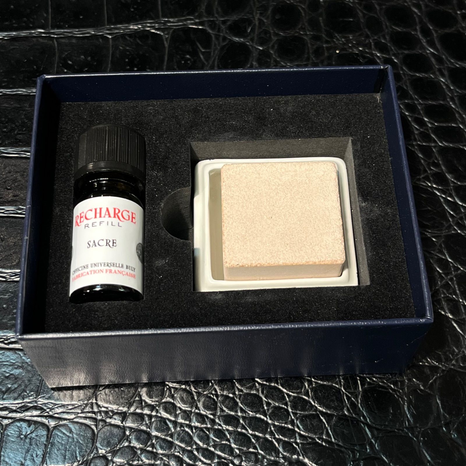 BULY ビュリー アラバストル カンパニュー・ディタリー ストーン