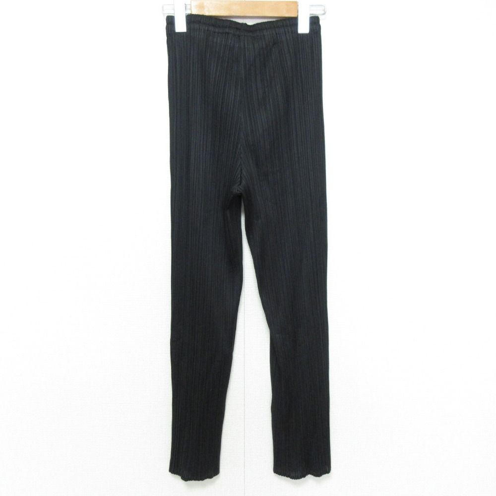 ☢ PLEATS