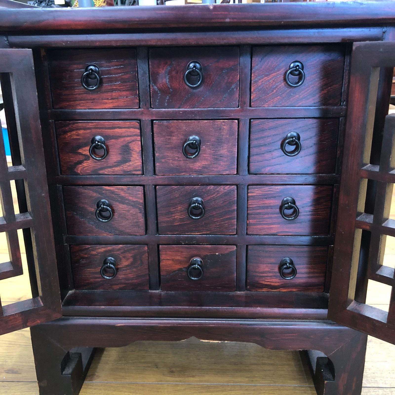 薬箪笥 李朝家具 備わる ヤクジャン アジアン家具 エキスパート