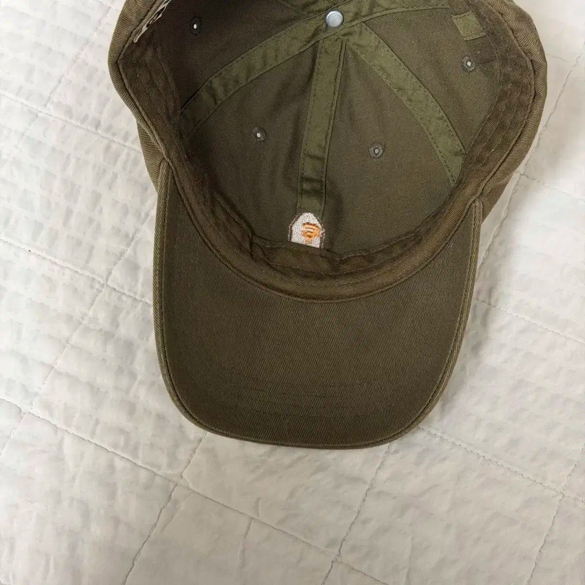 級 A BATHING APE アベイシングエイプ ベースボールキャップ 帽子 カーキ