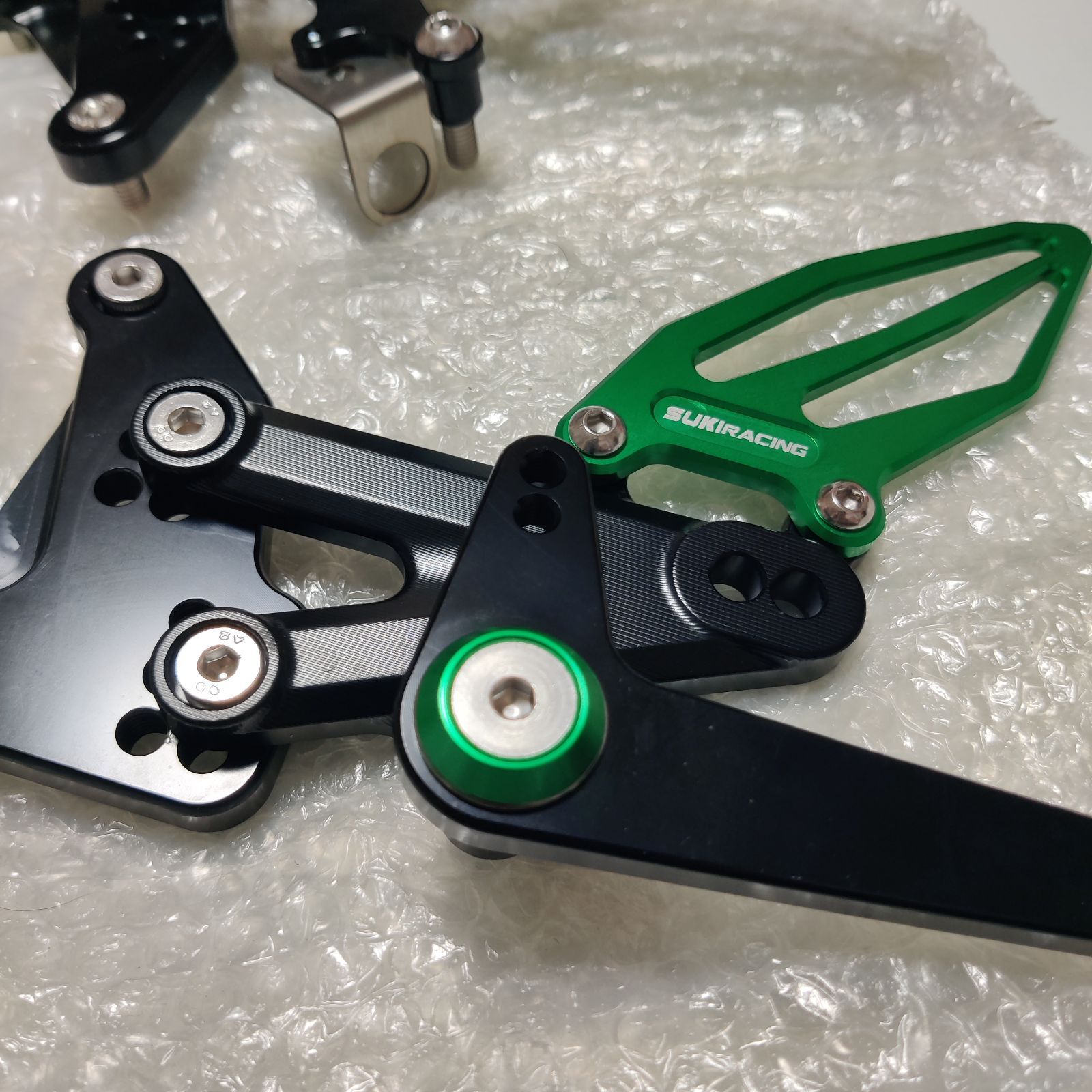 ZX-4R ZX-4RRフットペグ