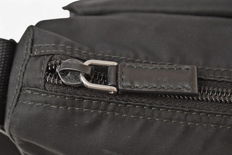 プラダ ショルダーバッグ PRADA クロスボディバッグ ナイロン ブラック BT8994 DECORATOM_COM_BR