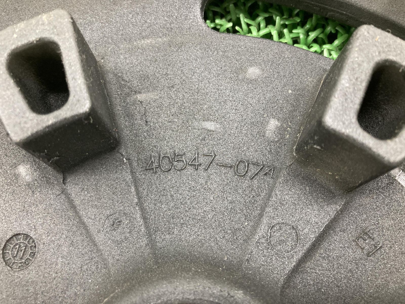 XL883 XL1200 リアドライブプーリー 40547-07 ハーレー 純正 中古 バイク 部品 スポーツスター リアスプロケット 曲がり無し  車検 Genuine - メルカリ