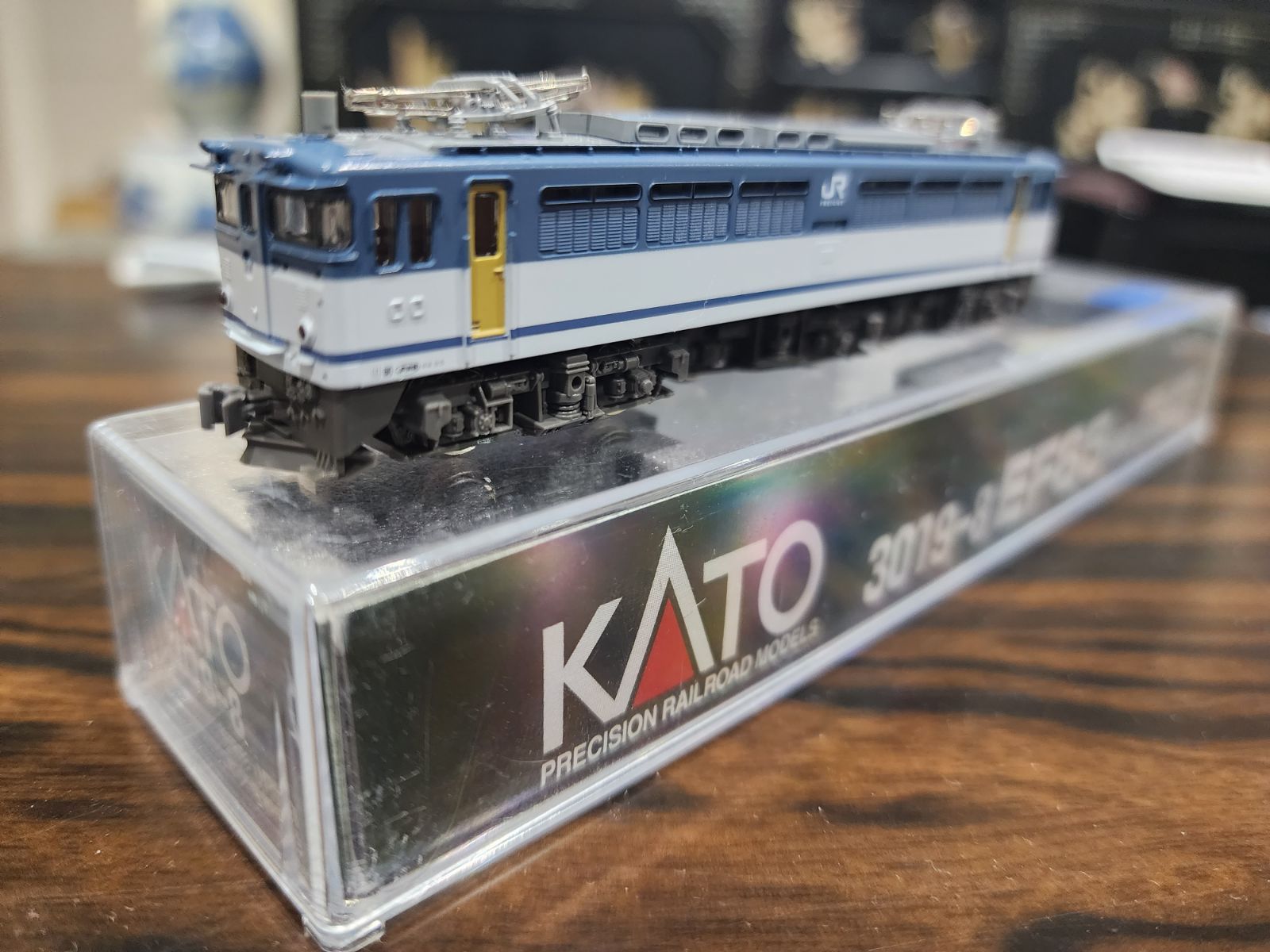 KATO Nゲージ 3019-8 EF65 1000 前期形 JR貨物 2次更新車色 KATO Nゲージ 3019-8 EF65 1000 前期形 JR貨物 2次更新車色