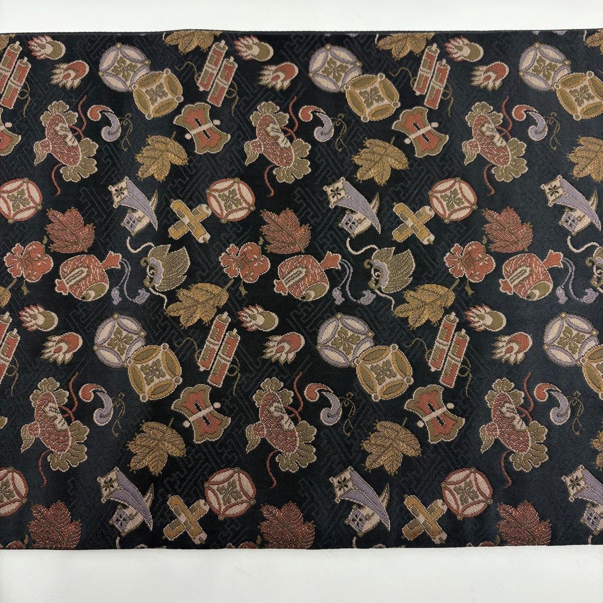 宝尽くし黒地正絹袋帯　六通　未使用 楽天市場】【9/4 20:00-☆最大50%OFF】【白寿苑】西陣織袋帯