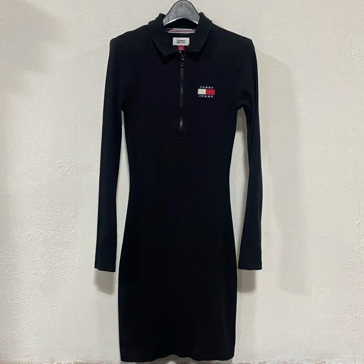 TOMMY JEANS トミー ジーンズ ハーフジップ リブ ワンピース 黒 XS