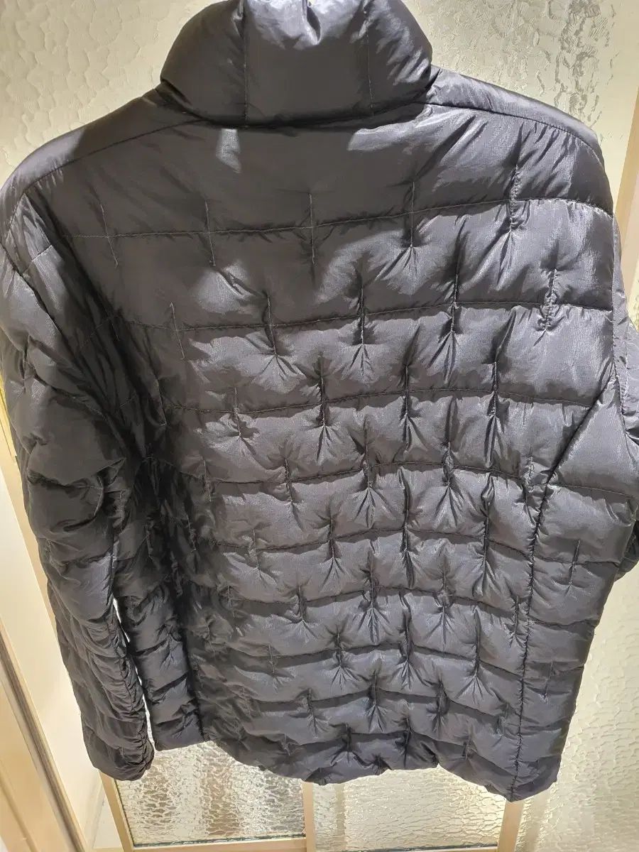 mont-bell モンベル オンエア 軽量ダウン