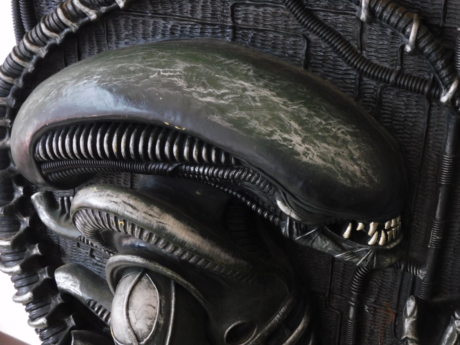 引き取り限定　イリューシブ　ギーガーズ　エイリアン　レリーフプラーク　当時物 イリューシブオリジナルズコレクタブルズ エイリアン レリーフ