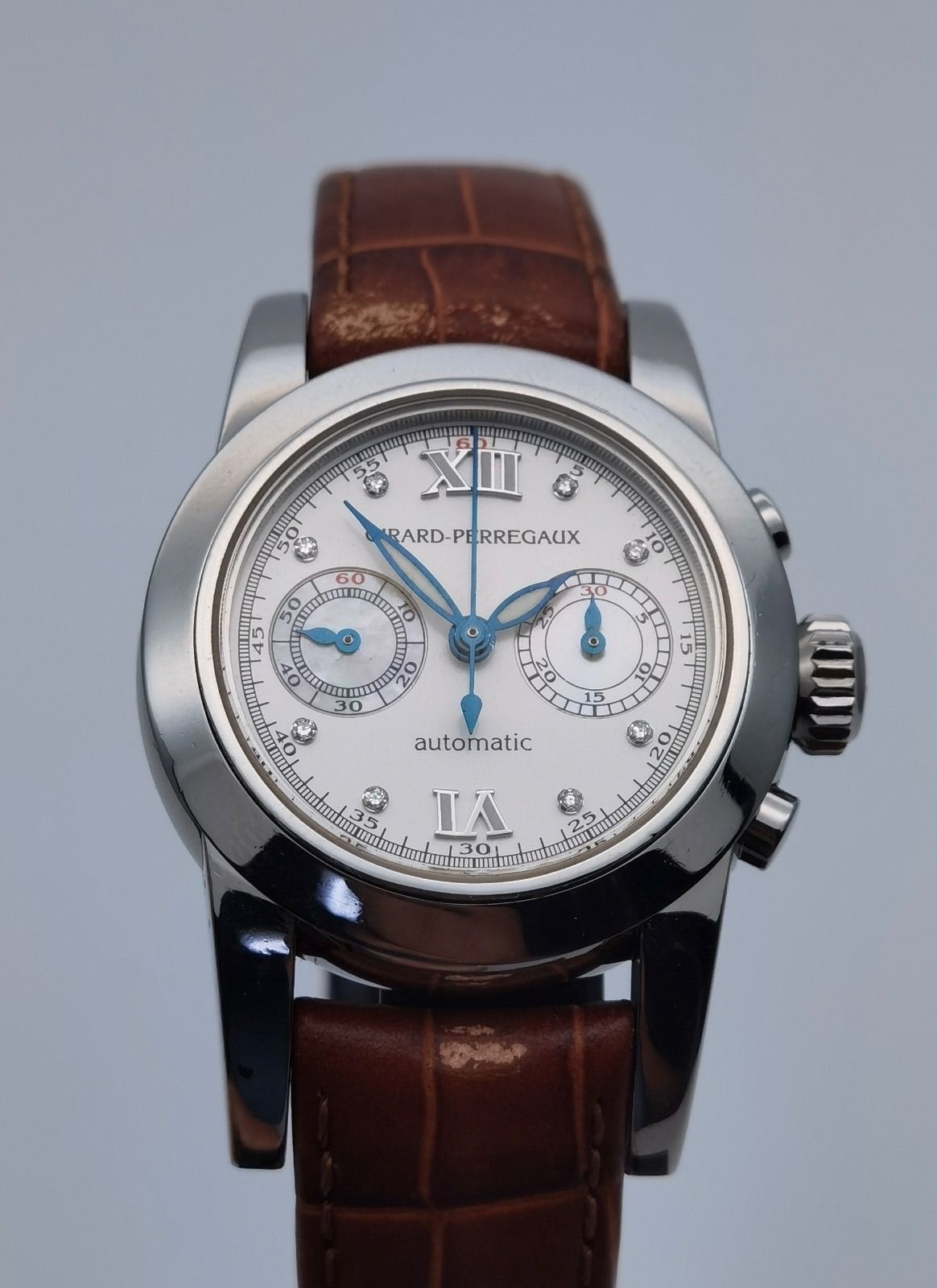 き ジラールペルゴ GIRARD PERREGAUX スモール クロノグラフ 8046 8Pダイヤモンド シェル文字盤 SS レディース 自動巻き 腕時計