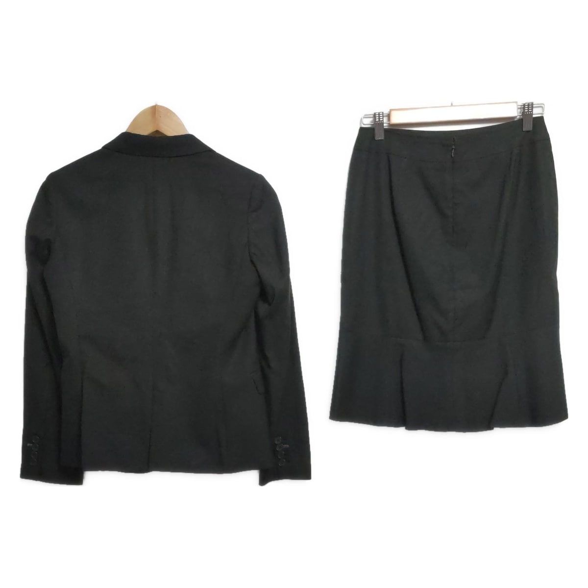 INDIVI インディビ スカートスーツ レディース - 黒