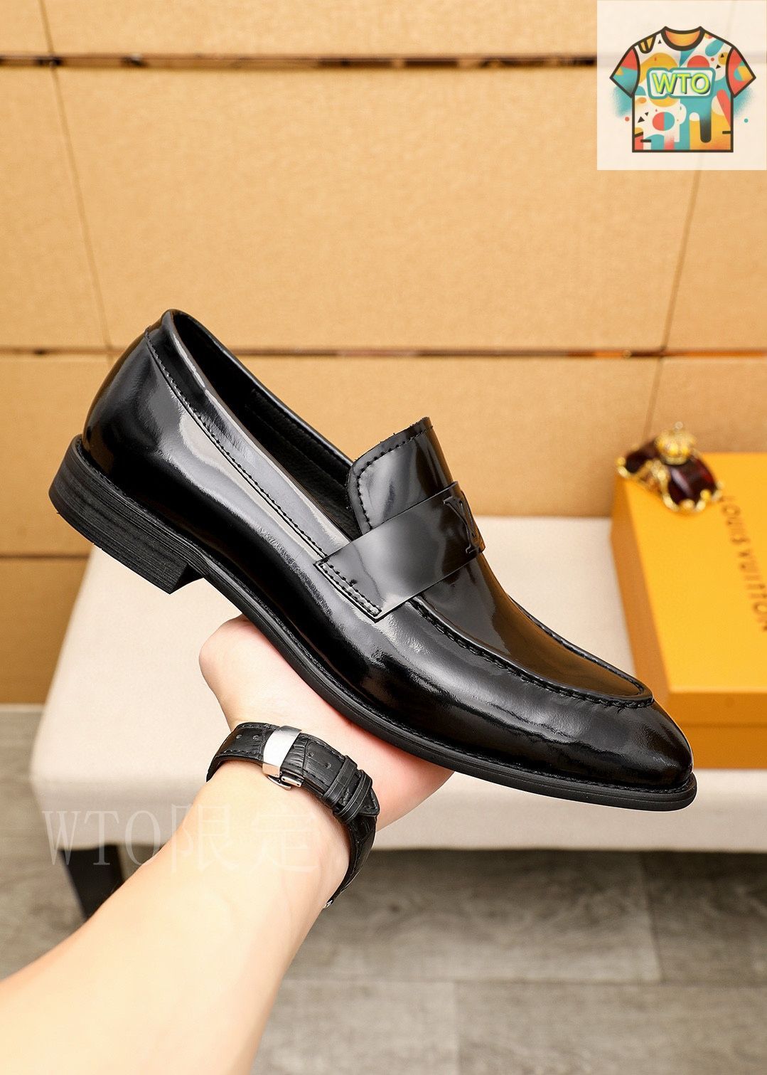 極美品 ルイヴィトンLOUIS VUITTON レザー モカシン シューズ 革靴 LOUIS VUITTON ルイ・ヴィトン カジュアルレザーシューズ17