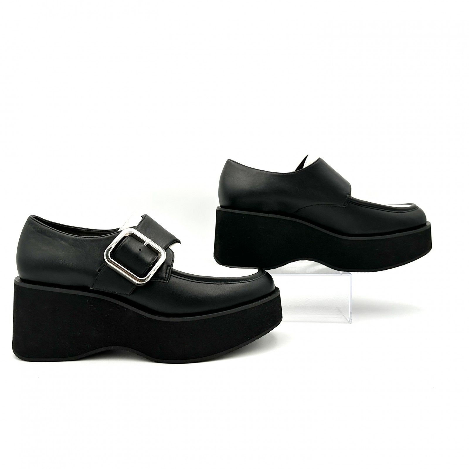 LINN 厚底ローファー