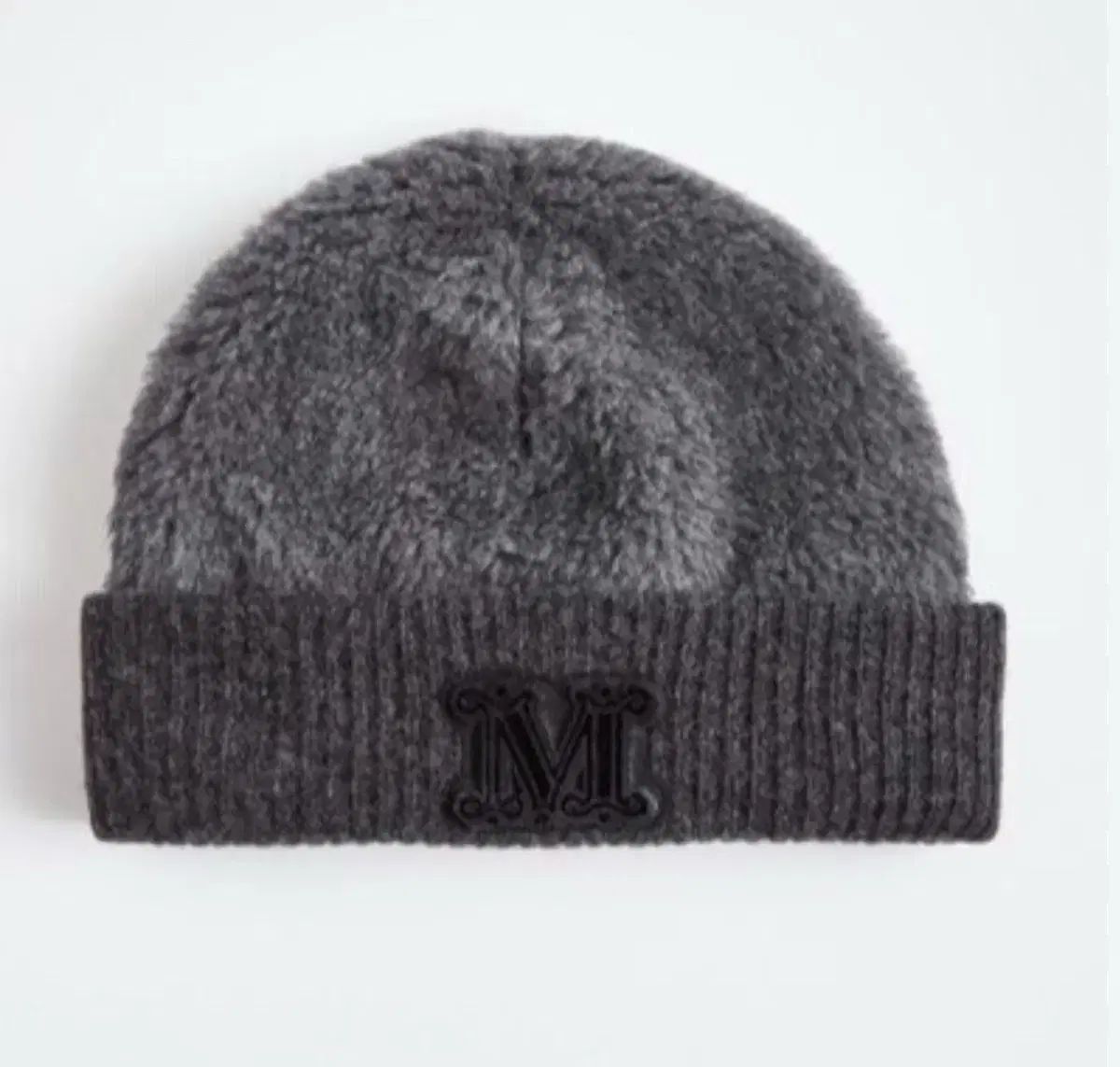 新品 マックスマーラ 通常価格 60 のみ アルパカ ウール シルク 新品 マックスマーラ 通常価格 60 のみ アルパカ ウール シルク