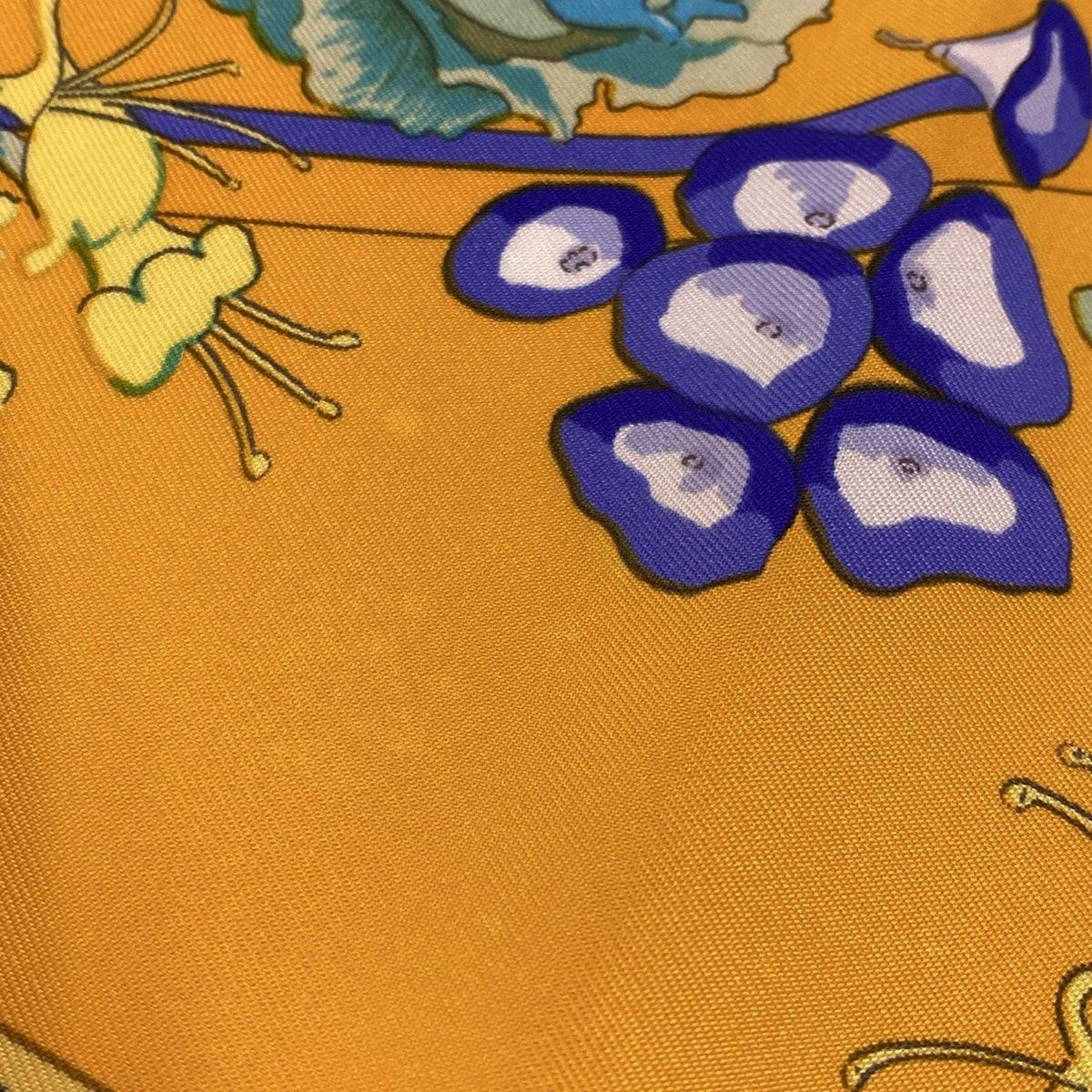 HERMES(エルメス) スカーフ カレ オレンジ×マルチ Hermes pour  