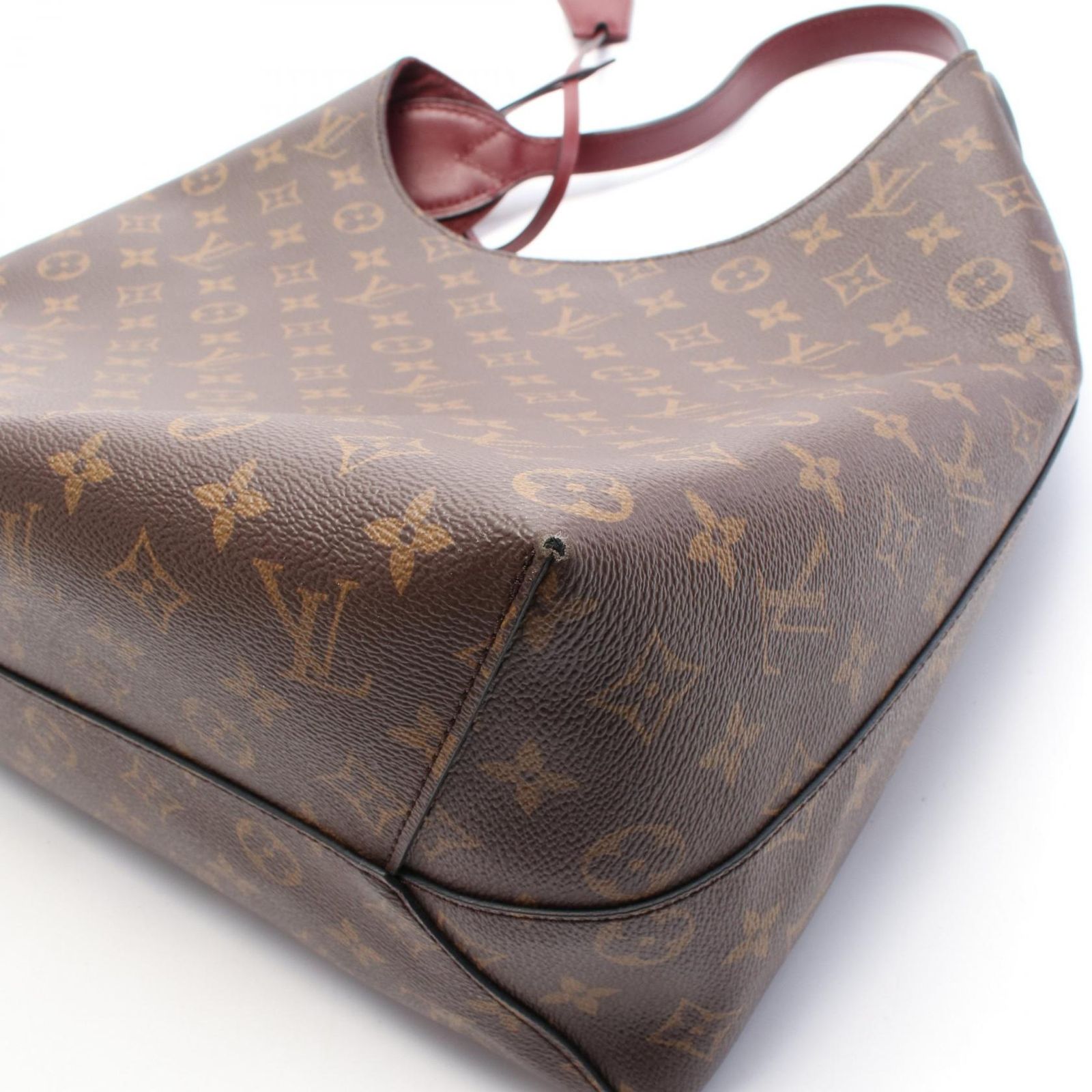 VUITTON ルイ