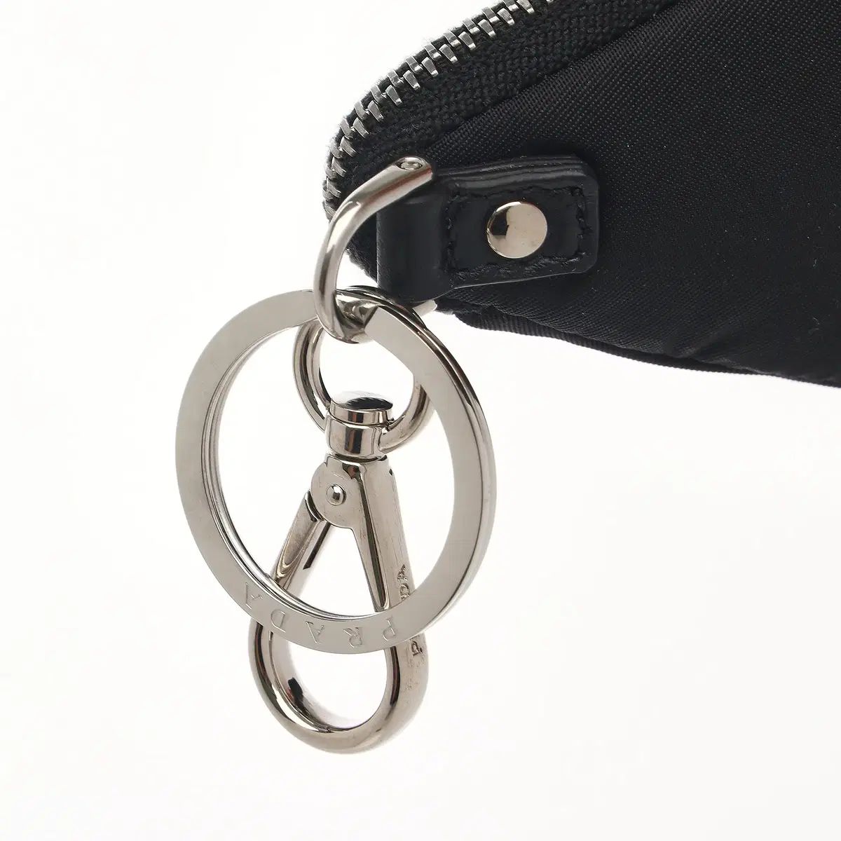 PRADA プラダ キーホルダー/キーリング トライアングルロゴ ☆ZERO様