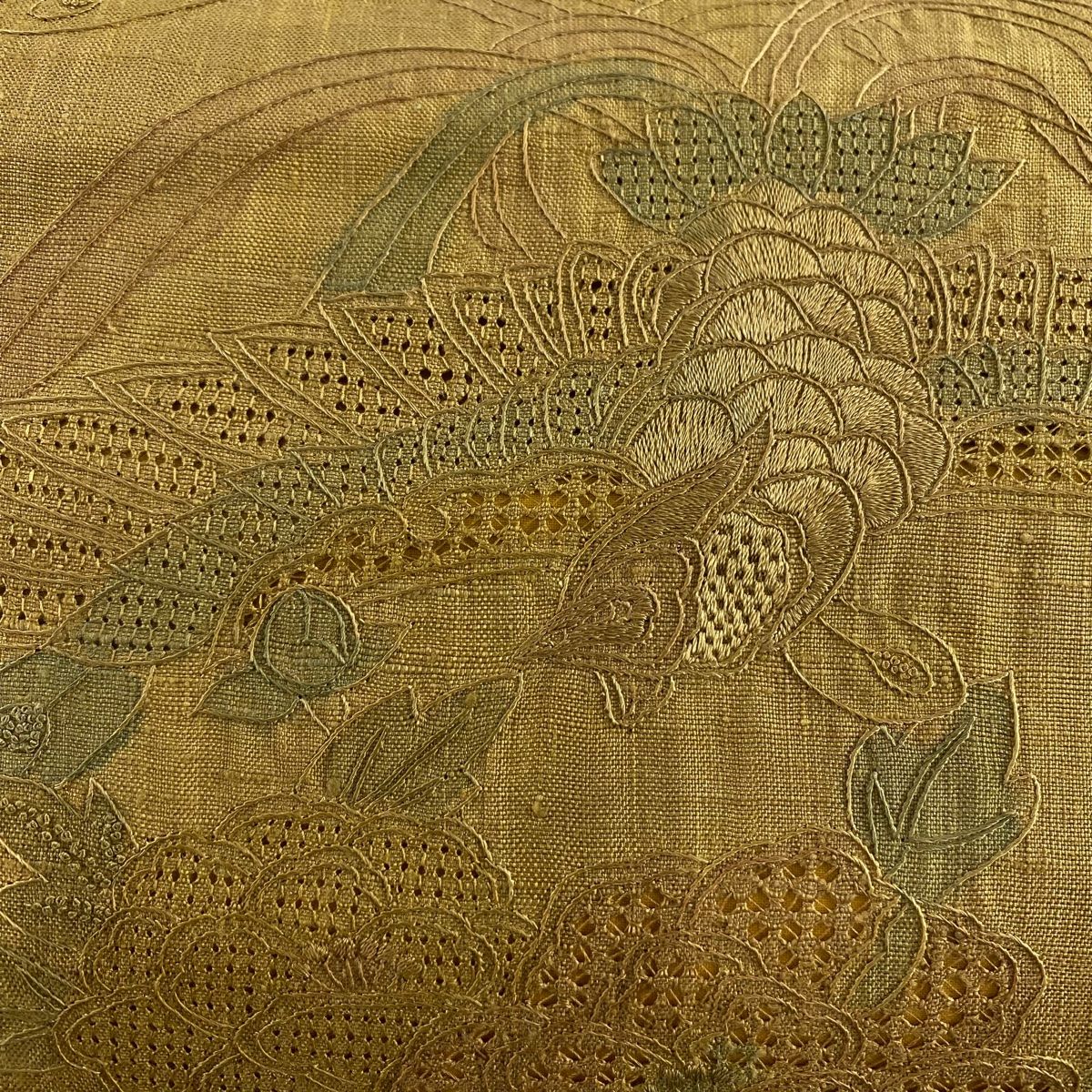 名古屋帯 秀品 紬地 草花 鳥 刺繍 ベージュ 正絹