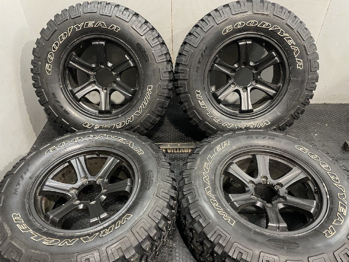 GY WRANGLER MT/R 265/70R17 112/109P】スパイクタイヤ【Weds 17インチ 