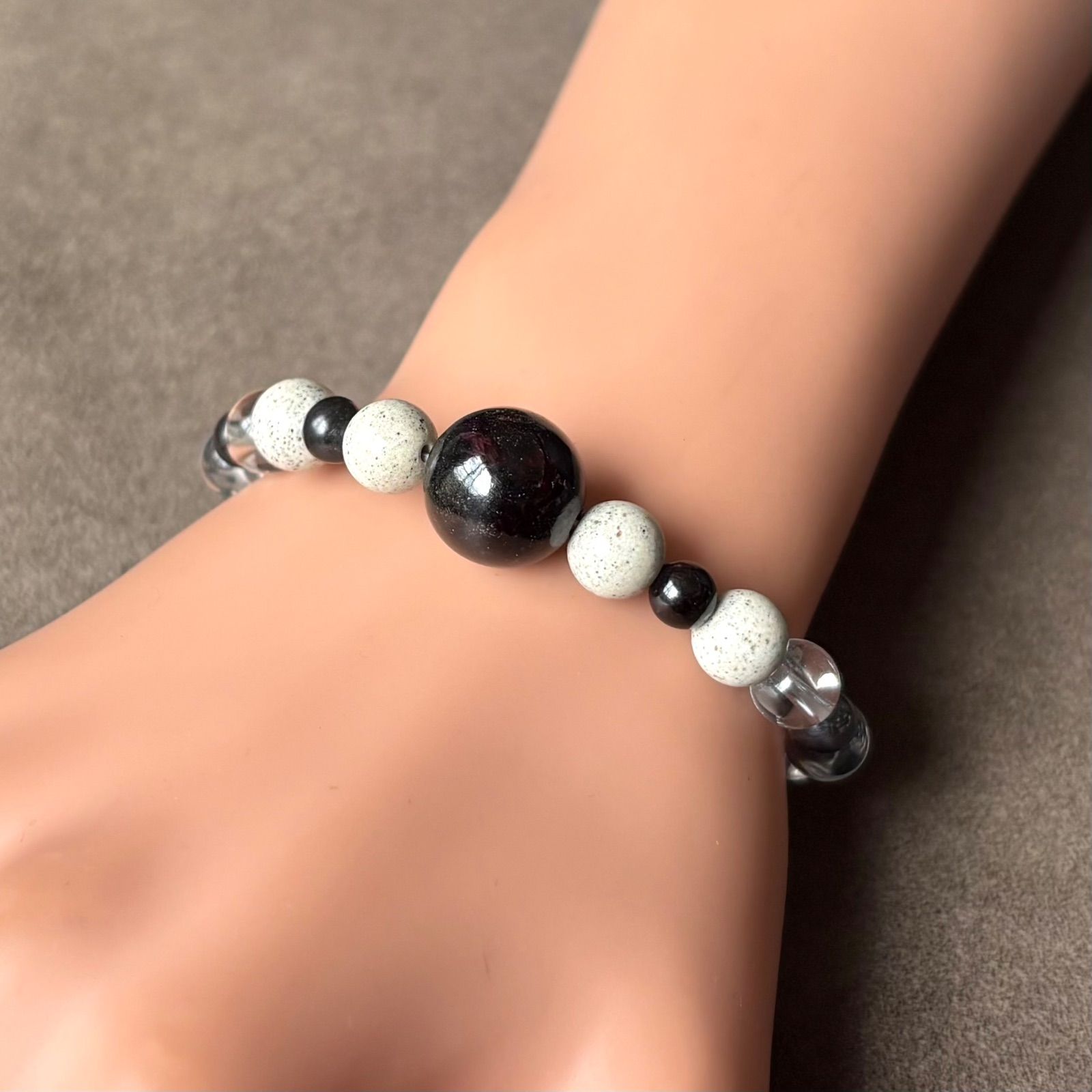 公平な 免疫力を高め癒しのエネルギーで心身ともに元気になる スギライト パワーストーン