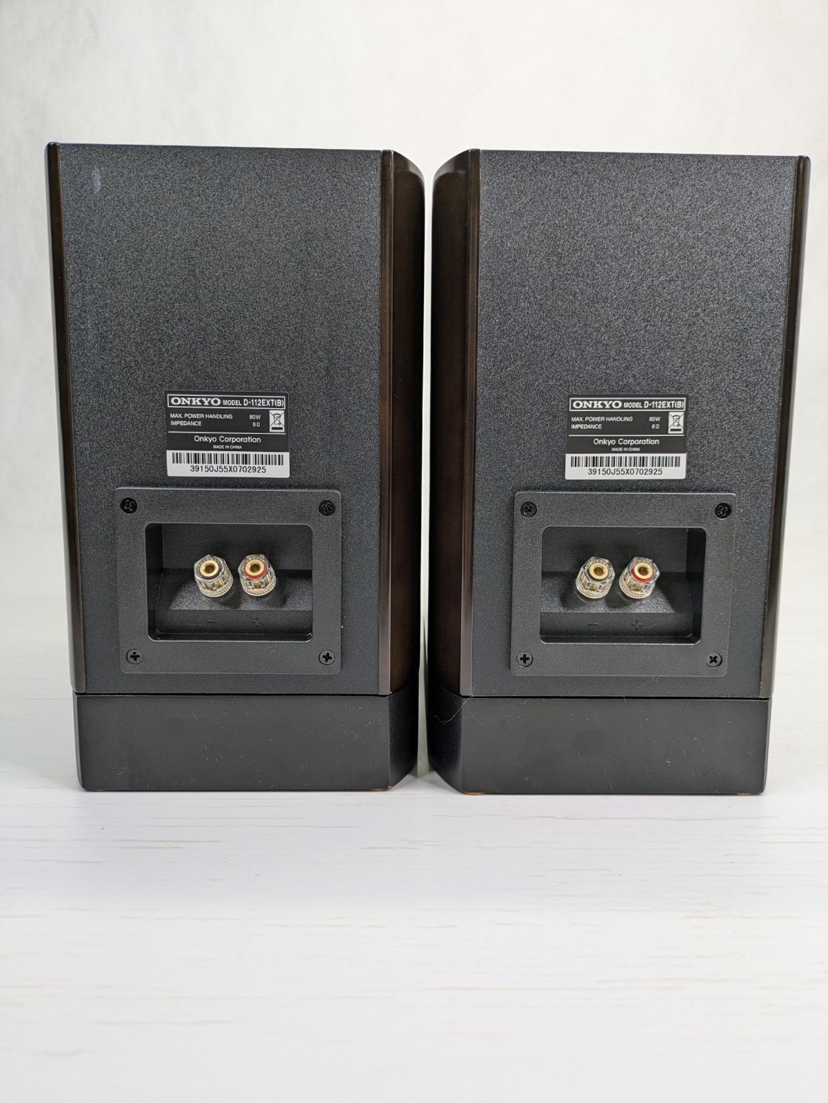 ONKYO D-175(B) D-212EXT の欧州向けモデル 新品、未開封品 ONKYO D-175(B) D-212EXT の欧州向けモデル 新品、未開封品