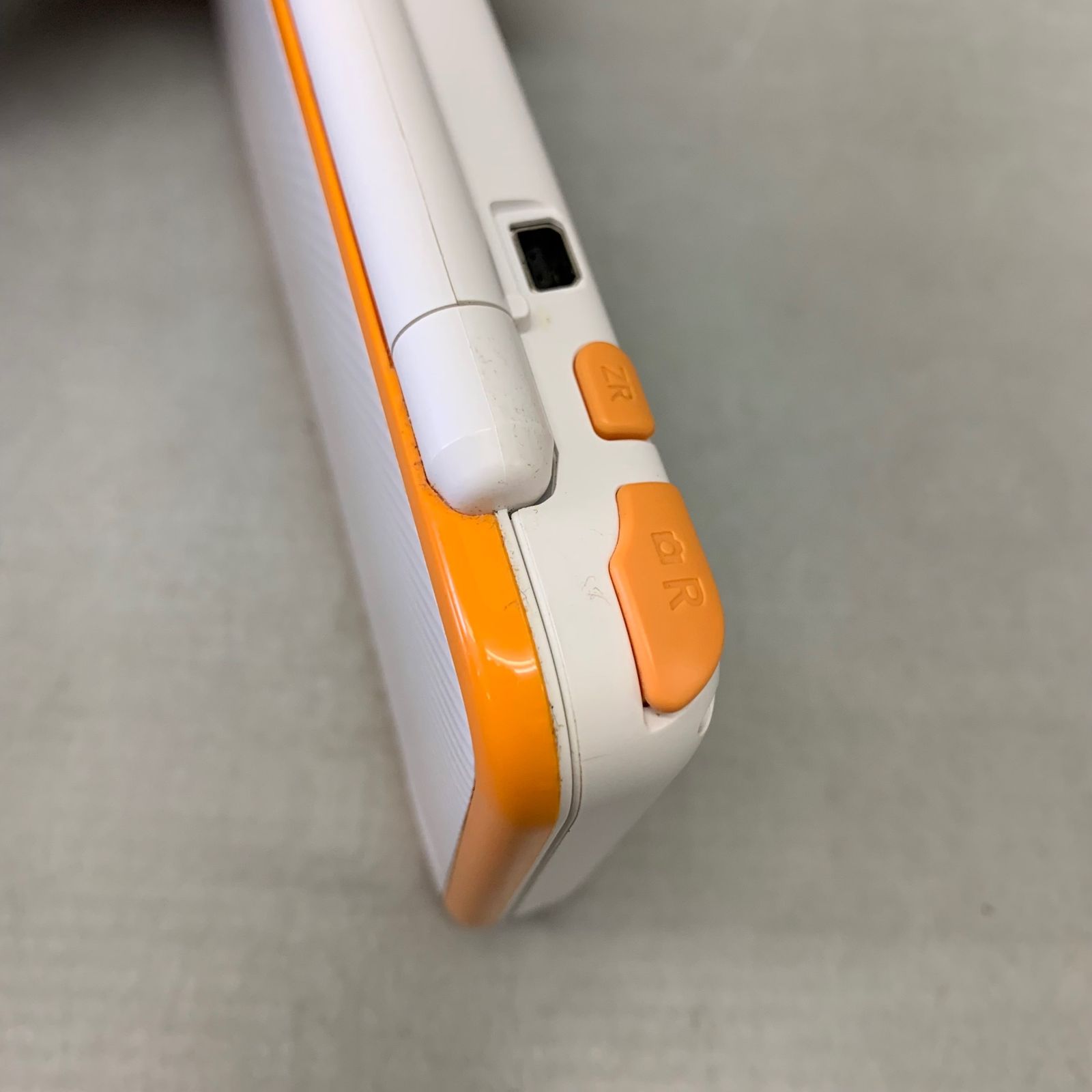 ジャンク品〉Newニンテンドー2DSLL ホワイト×オレンジ