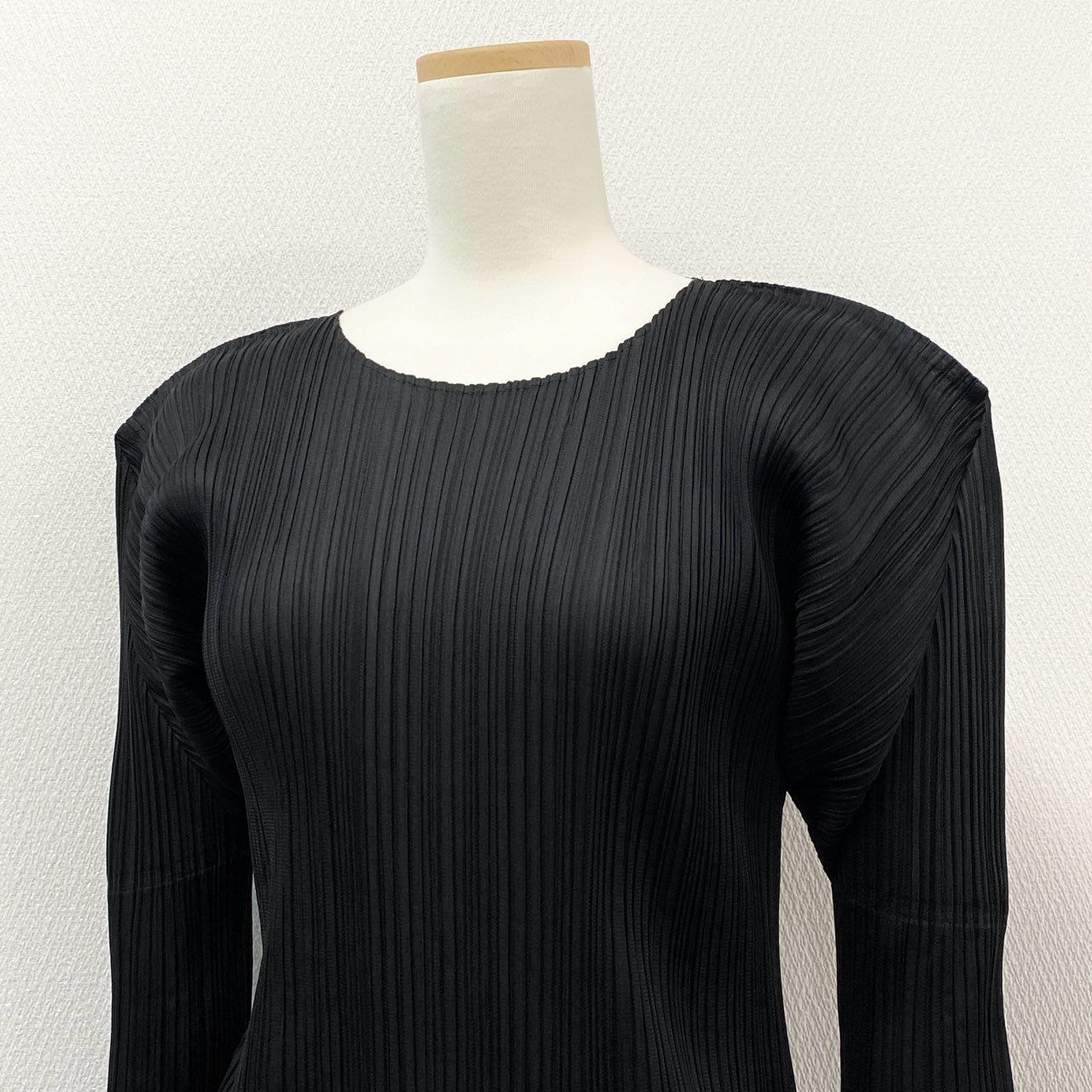 美品✨PLEATS PLEASE プリーツ　ブラック　長袖　ハイネック　XL PLEATS PLEASE 美品 ISSEY MIYAKE プリーツプリーズ イッセイ