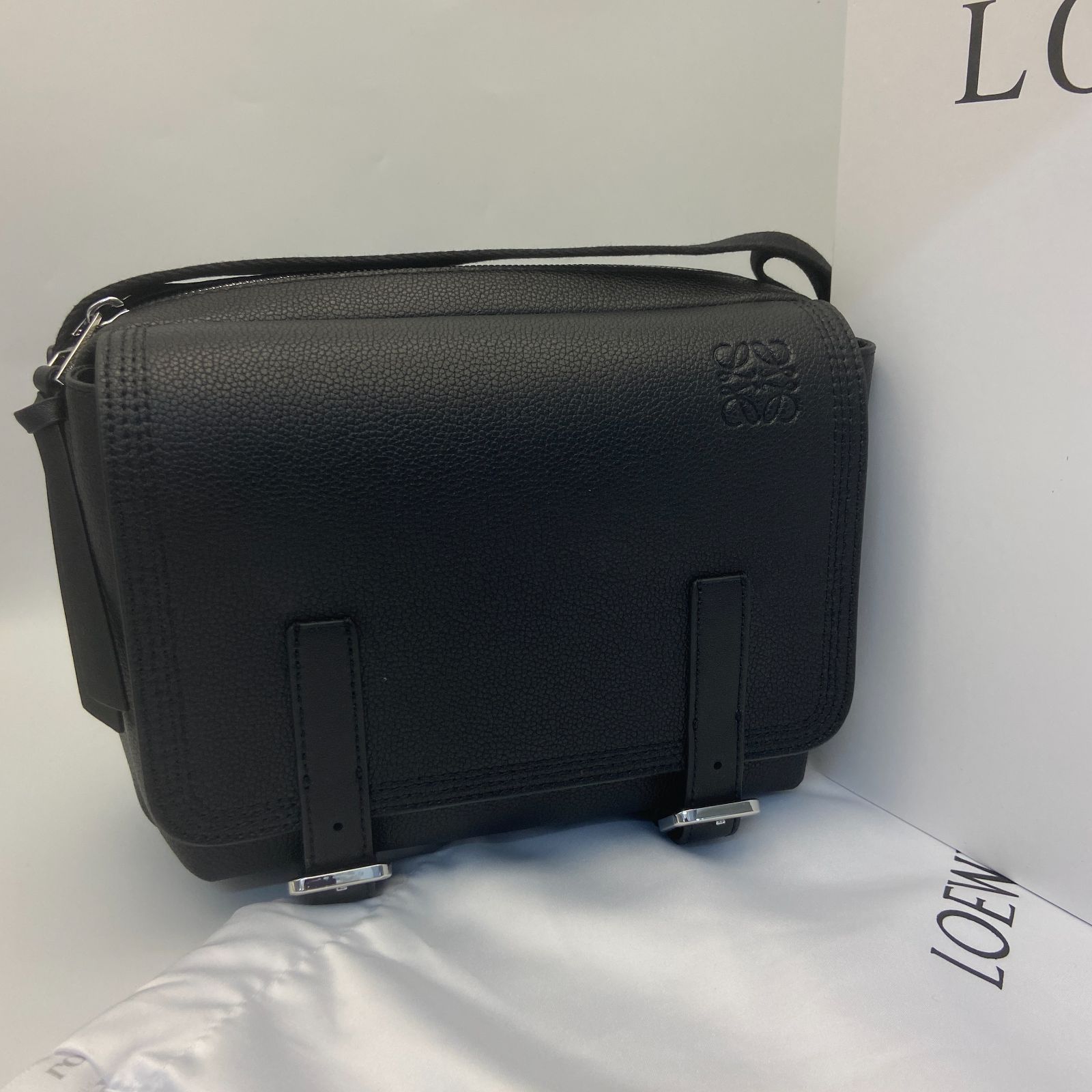 LOEWE ロエベ メンズ ボディバッグ ショルダーバック