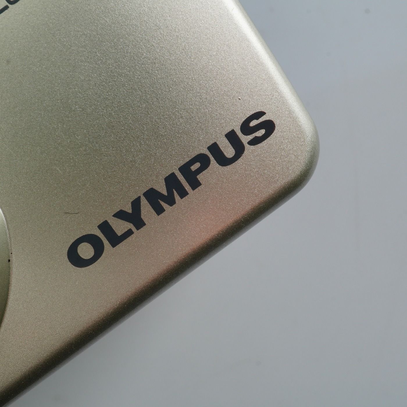 コンパクトフィルムカメラ