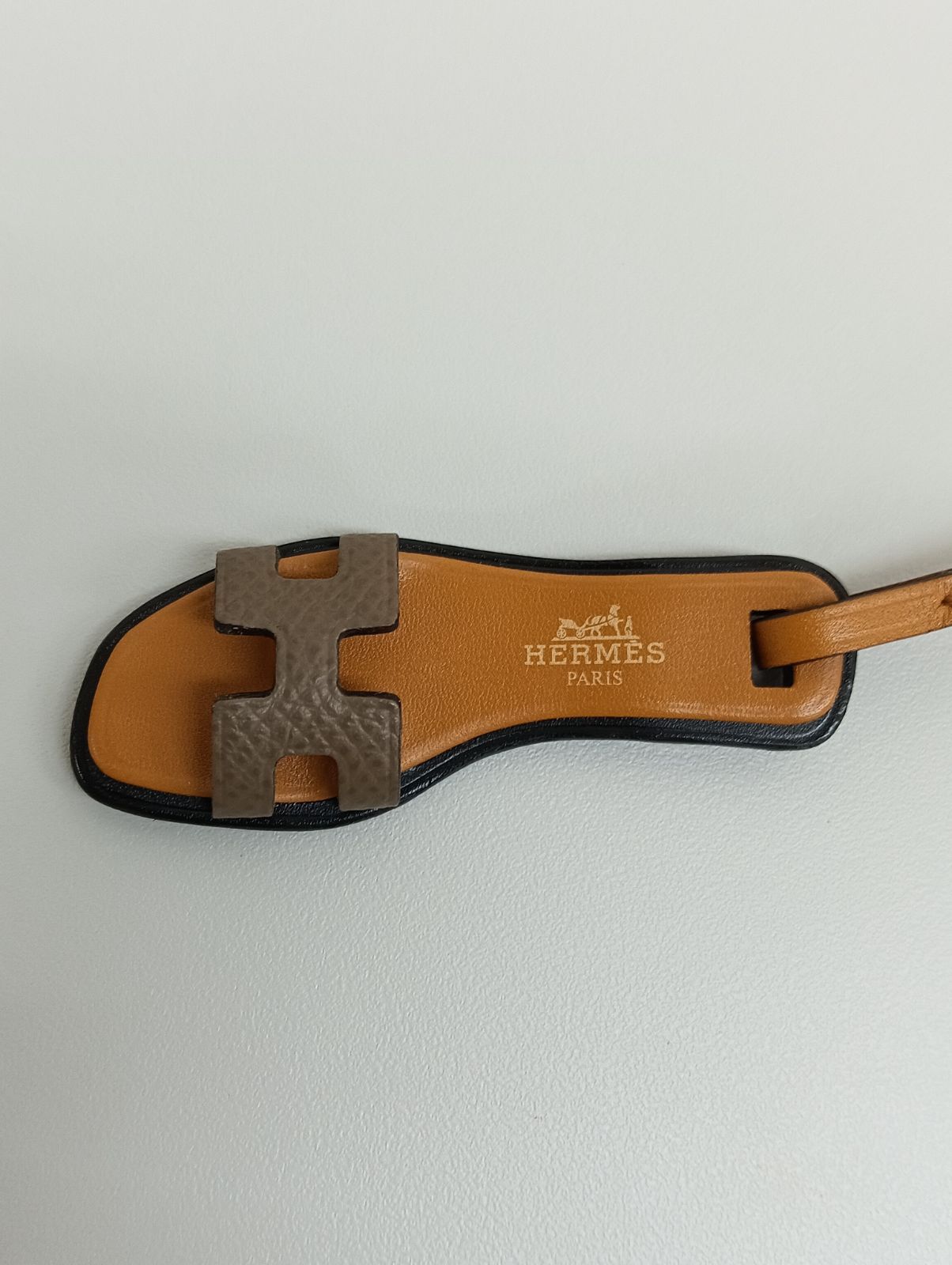 HERMES エルメス オラン ナノ チャーム ヴォーエプソン×ヴォーバトラー×ヴァッシュハンター ブラウン