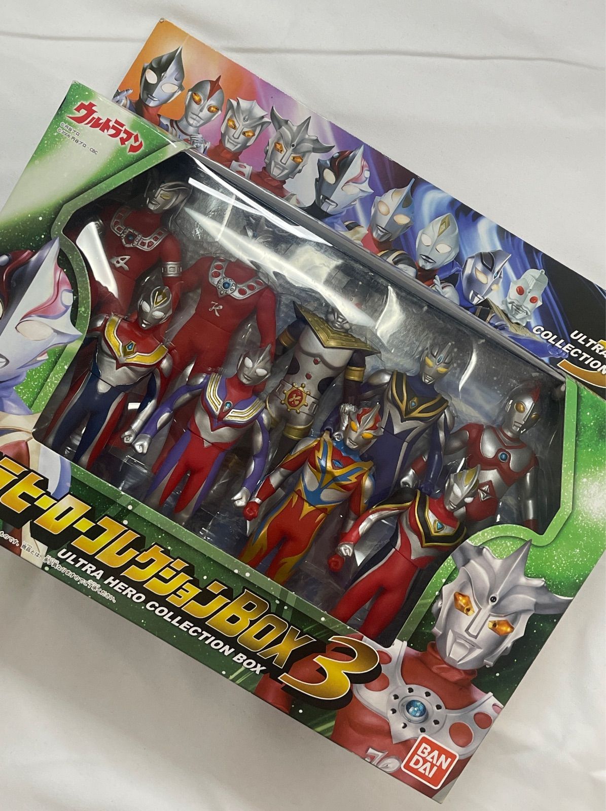 207938】BANDAI バンダイ 【ウルトラマン】ウルトラヒーローコレクションBOX3 - メルカリ