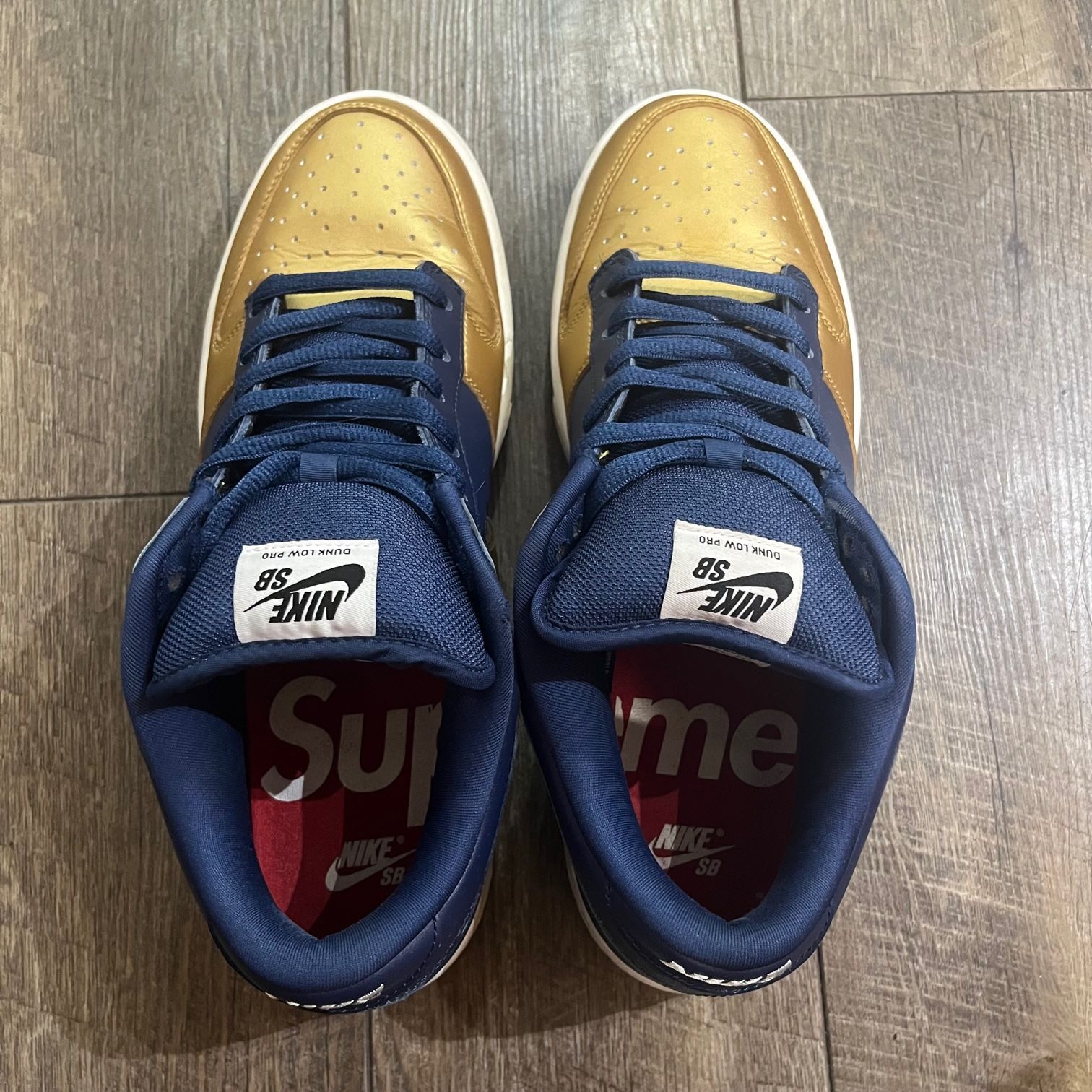 Supreme Nike SB Dunk Low OG QS Metallic Gold ck3480-700 コラボ 