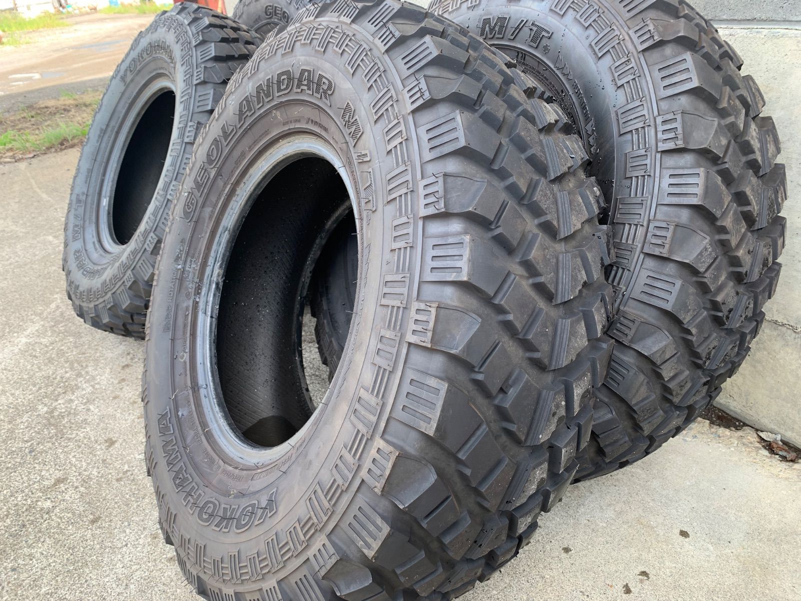 ヨコハマ GEOLANDAR M T LT285 75R15 FFCRYSTALESIA_COM