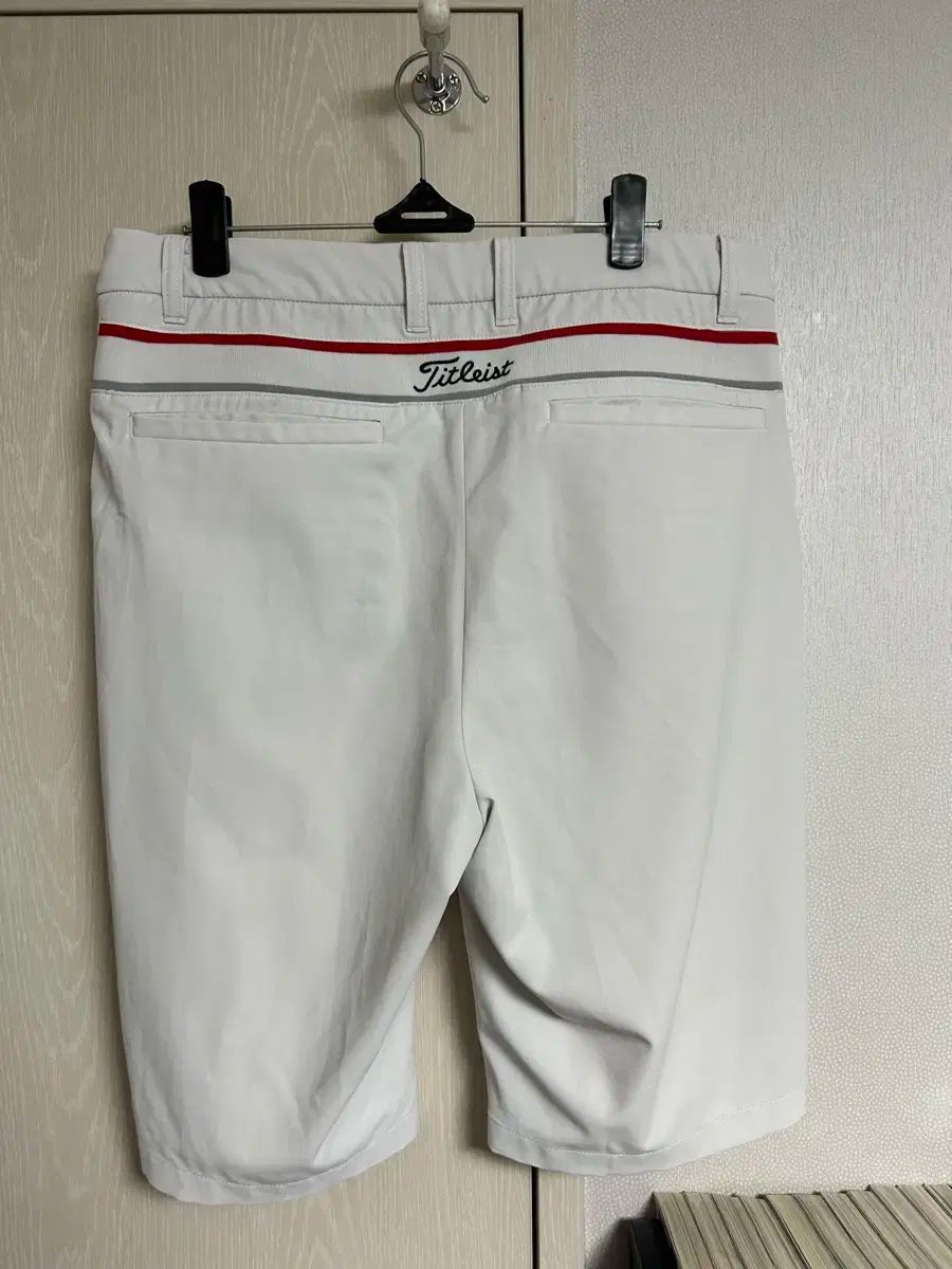 販売