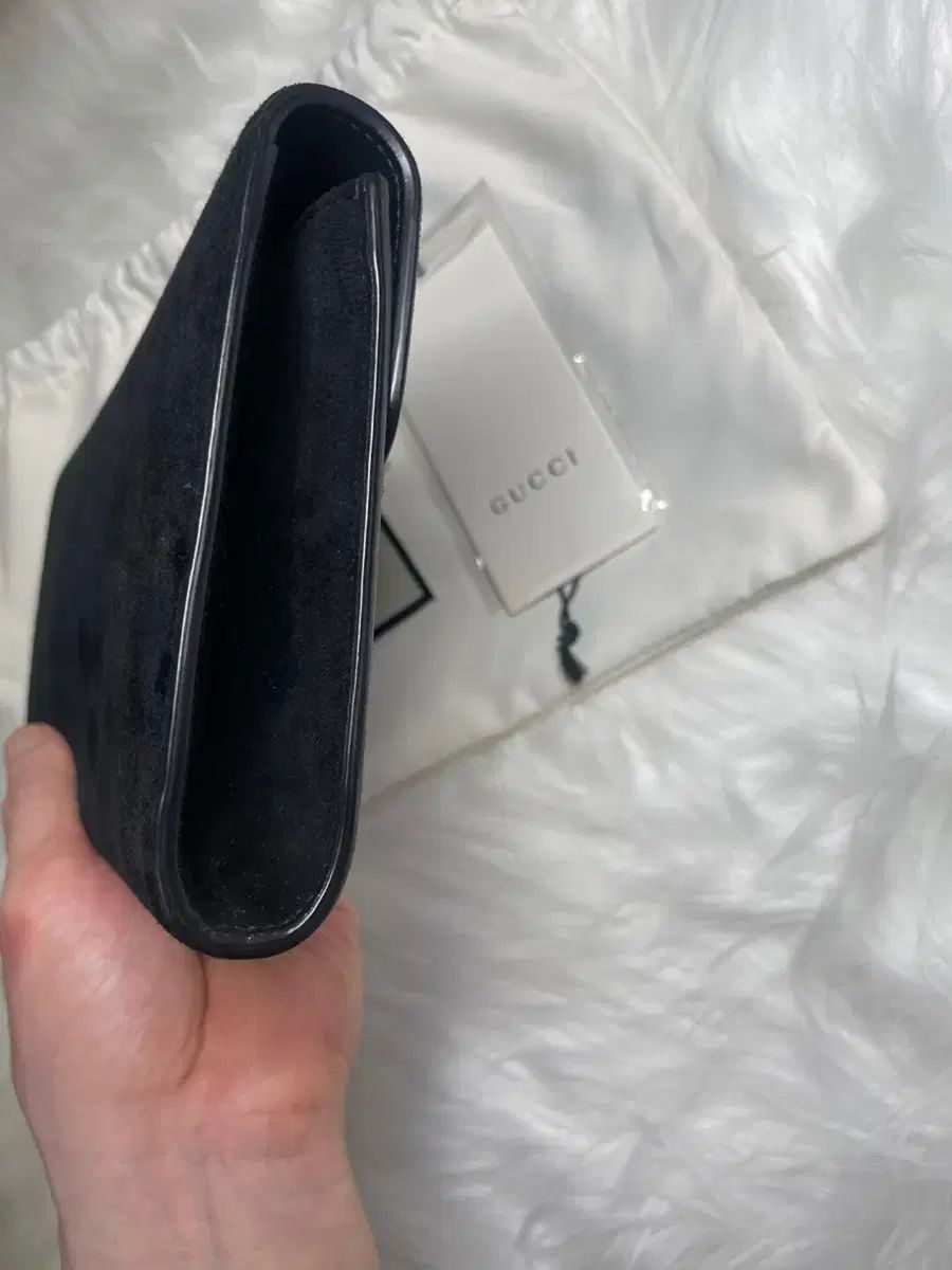 GUCCI グッチ