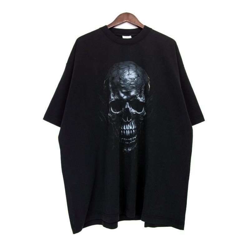 ヴェトモン VETEMENTS 【 BLACK SKULL METAL T-SHIRT UA65TR570B 