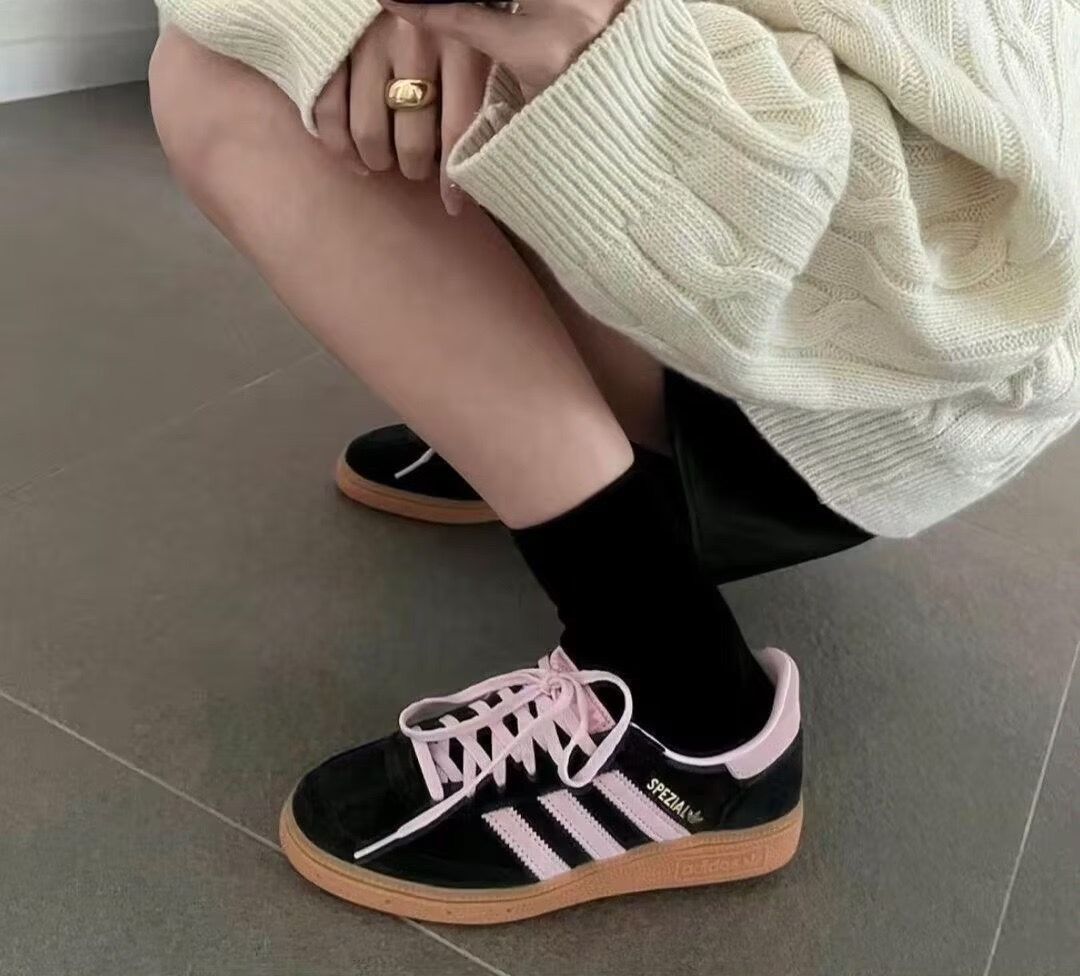 IE5897 Adidasスニーカー スペツィアル adidas originals HANDBALL SPEZIAL 男女兼用