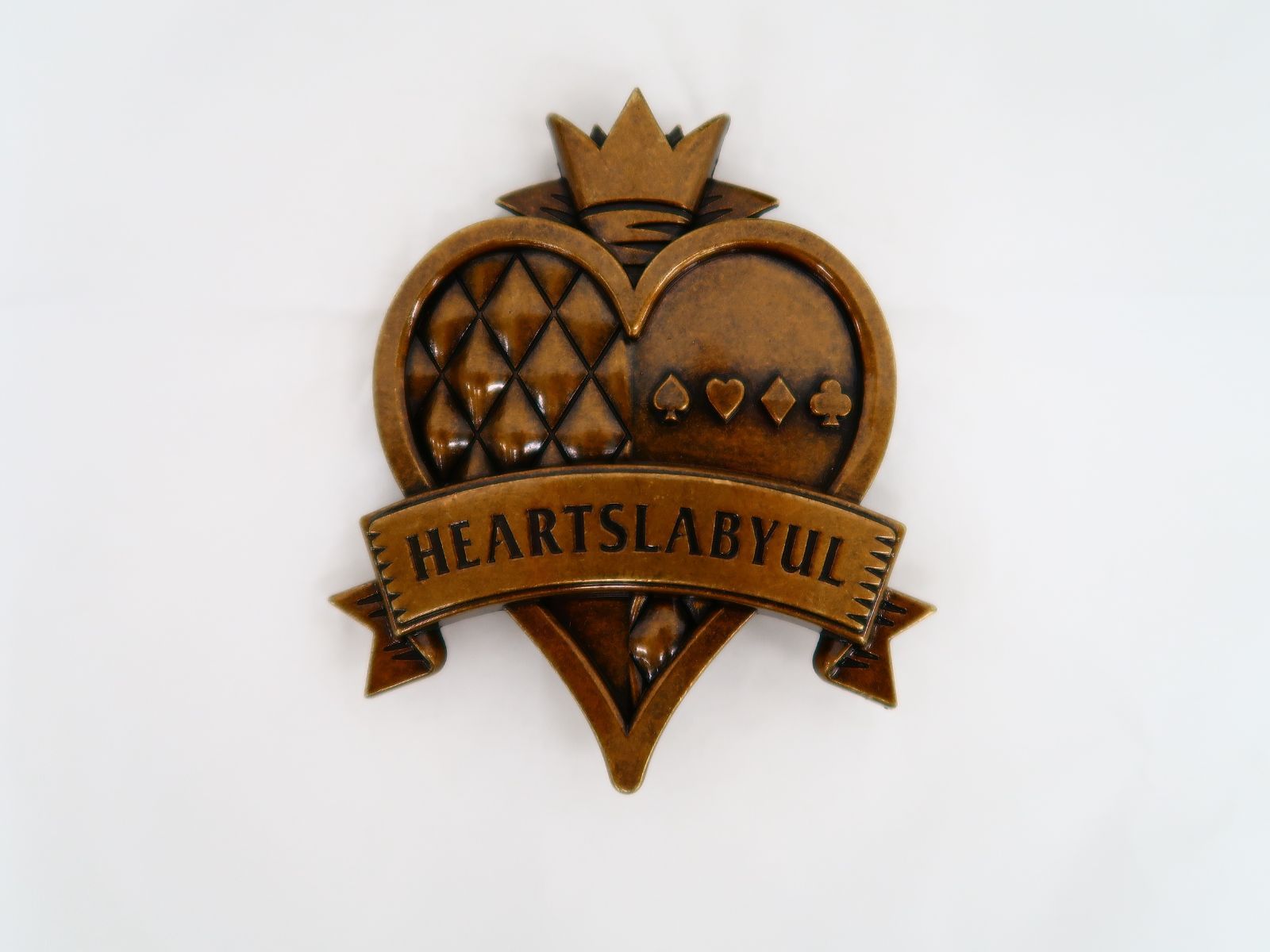 ⚫︎ ハーツラビュル寮　レプリカ腕章　ディズニー　ツイステッドワンダーランド ツイステッドワンダーランド レプリカ腕章 ハーツラビュル寮 - メルカリ