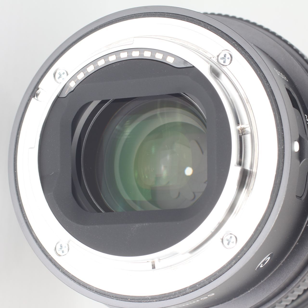元箱付き■ほぼ新品■ SIGMA65mm F2 DG DN Eマウント 元箱付き□ほぼ新品□ SIGMA シグマ 単焦点レンズ65mm F2 DG DN