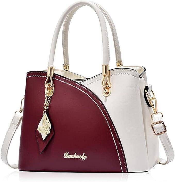 激安特価で販売中！ ♥ 2点セット ショルダーバッグ＆スマホポーチ 斜め掛け コンパクト 軽量 おしゃれ レディース 【超美品】