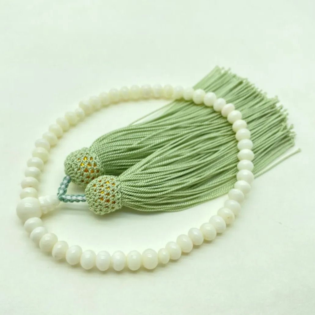 白珊瑚の念珠1 数珠 略式 片手 みかん玉 正絹 男女共用 宝石珊瑚 無