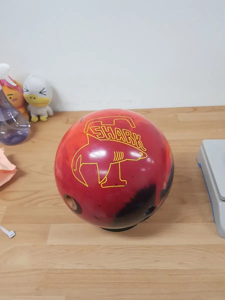 ボーリングボール 15p ティーシャーク