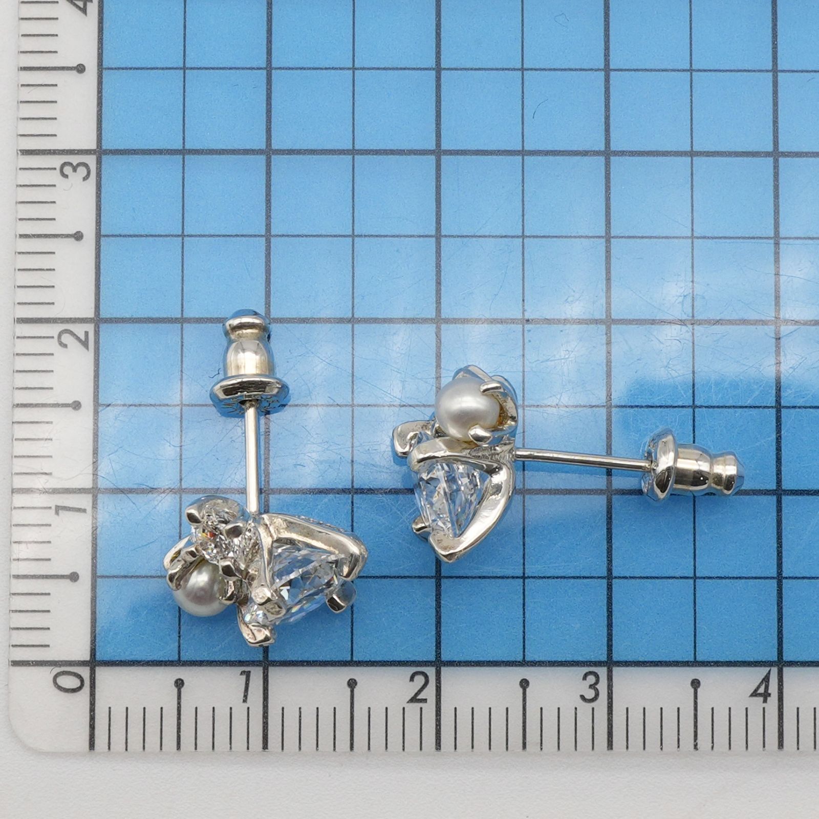e.m. イーエム★シャンデリア パール ジルコニア シルバーピアス 極美品 イーエム パール ジルコニア シルバー ピアス e.m./24