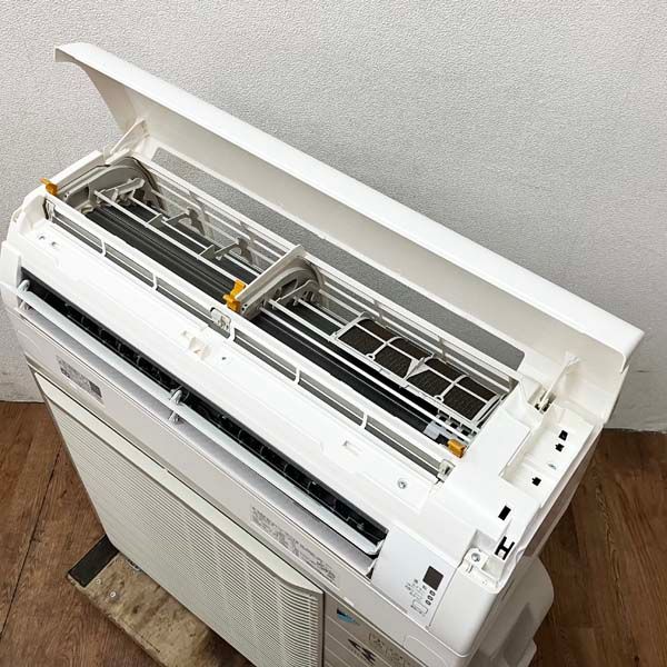 ダイキン 【引取限定】ダイキン/DAIKIN ルームエアコン 4.0kW 14畳 F40UTCXP-W 2017年製 F40UTCXP-W - メルカリ